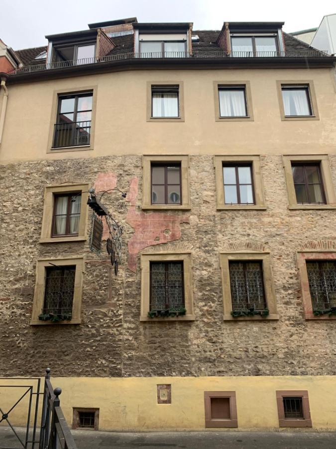 Apartamento Wohnen Im Riemenschneiderhaus Wurzburgo Exterior foto