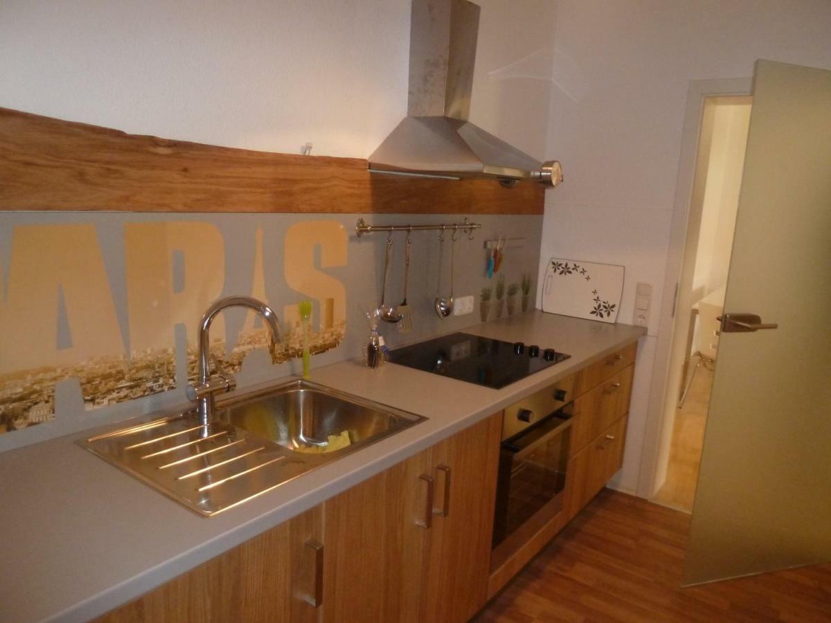Apartamento Wohnen Im Riemenschneiderhaus Wurzburgo Exterior foto